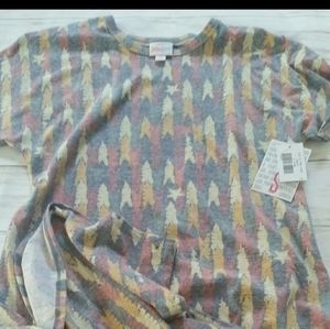 Lularoe small arrow Maria